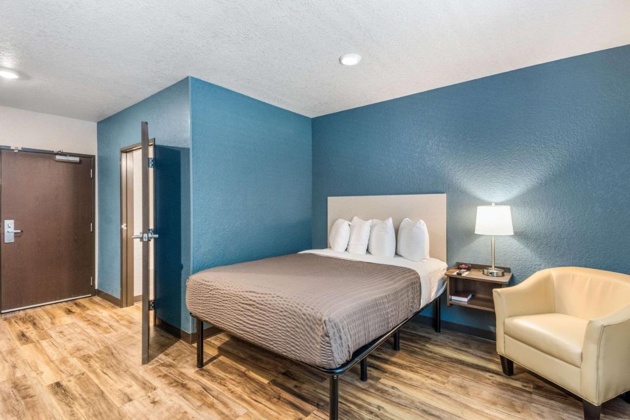 Woodspring Suites Bradenton Exterior foto